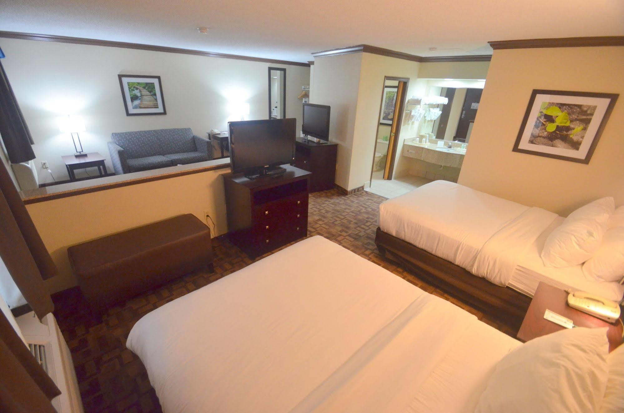 Quality Inn & Suites Quakertown-Allentown Kültér fotó